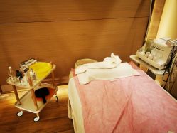-苑苑vbeauty科技美容SPA
