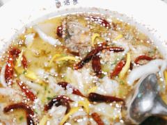 -渔语鱼酸菜鱼新川菜(来福士店)