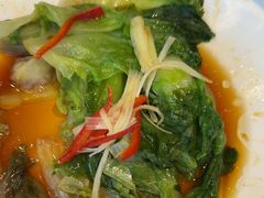 -赶海部落海鲜城(海阳路店)