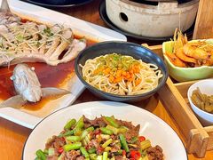 -莲餐厅·湖北菜·藕汤是头牌(愚园路店)