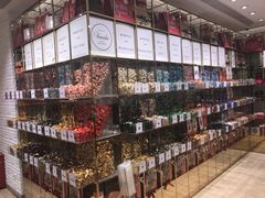 零售区-VENCHI 闻绮(北京国贸商城店)