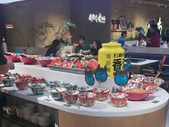 -老牌坊云南鱼豆花火锅(哈西万达店)