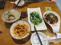老妈蹄花-易老妈蹄花.特色川菜(人民公园总店)