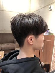 -魅·Hair设计烫染接发店