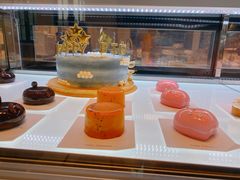 -Fridi Patisserie Cafe