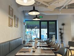 -天伦松鹤大饭店·欣妮咖啡