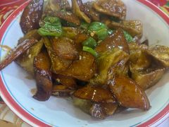-闯关东东北农家菜(崂山石老人店)