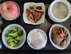 -何柒有幸母婴护理月子会所(长妇婴店)