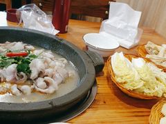 -大鼎石锅鱼(春江里店)