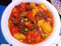 番茄土豆牛腩-清真·卡德尔大叔新疆主题餐厅(龙汇路店)