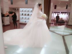 -VV新娘婚纱礼服体验馆