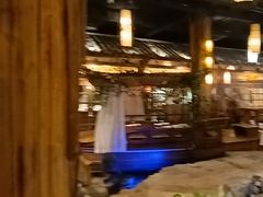 -花溪雨·森林餐厅(石基店)