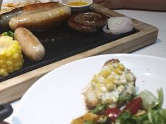 -东方豪客牛排意面披萨(金凤万达店)