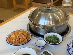 -朴小妹人参鸡汤火锅(长白山万达店)