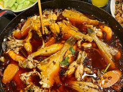 -鸿顺老铁锅美蛙鱼府(解放碑店)