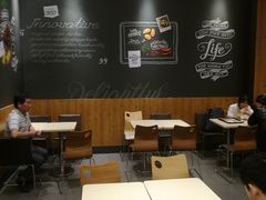 大堂-肯德基(杭州复兴店)