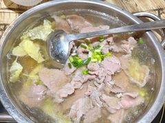 -冯烫烫跷脚牛肉·川菜小馆(武胜西街店)