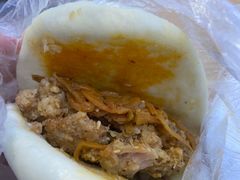 五香粉蒸肉夹馍-关中闫记粉蒸肉(和平路店)