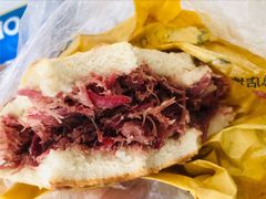 腊牛肉夹馍-邢老三肉丸糊辣汤(西安总店)