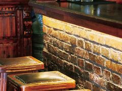 -丽纳尔斯酒吧咖啡LENORE’S BAR(三经街店)