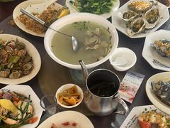 -岛中岛·海鲜大排档·万宁老字号(东澳店)