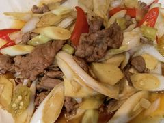 泡椒牛肉-隔壁老王·家常云南菜(花巷店)