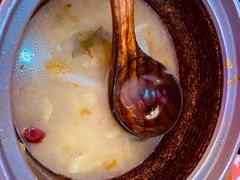 -周鱼小馆石锅酸菜鱼(活力汇店)