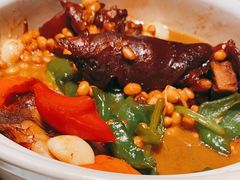 -湖庭壹品鸭王·传统北京烤鸭·别墅私房菜·庭院宵夜(江宁店)