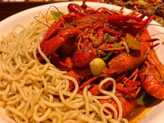 -虾领航小龙虾·吉林烧烤(柳州路店)