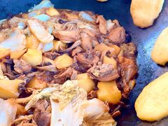 -粘豆包柴火铁锅炖