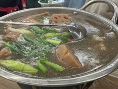 猪弯骨藕汤-小民大排档(光谷店)