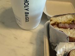 -HOLY BAGEL(苏河店)