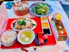 -芽笼芽笼新加坡餐厅(世纪汇店)