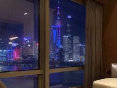 -上海外滩茂悦大酒店