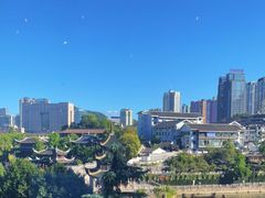 -包整·丝娃娃(一览甲秀楼风景店)