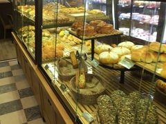 面包甜点陈列柜-味多美蛋糕(西安门店)
