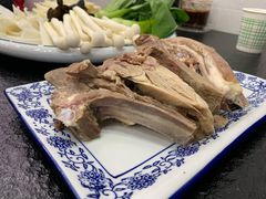 -撒拉人家.酸菜牦牛肉火锅