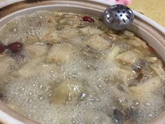 -东巴谷野生菌火锅餐厅