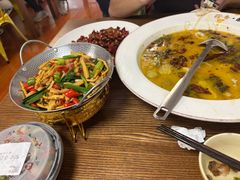 -酸婆娘江湖川菜(紫竹路店)