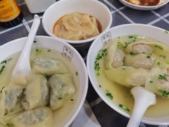 虾仁鲜肉馄饨-潘国仙耳光馄饨(黄家阙路店)