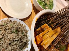 -嘉州叶婆婆钵钵鸡(建设路店)