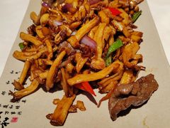 -六浦佳厨 ·地道粤菜(阳山鸡煲店)