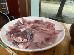 鲜鱼片-大众饭店