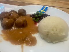 -宜家家居(四元桥商场店)