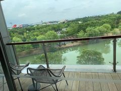 -上海佘山世茂艾美酒店