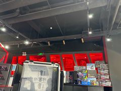 -ROG玩家国度(美罗城店)