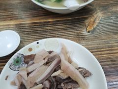 -江西炒粉瓦罐汤奉化牛肉面(邱隘镇中路店)