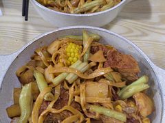 -内蒙焖面大盆骨餐馆(山大路店)