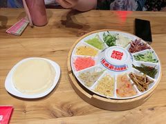 -怪噜范·老贵阳街头名小吃(汇金星力城店)