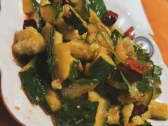 拍黄瓜-聚点串吧·北京烧烤(赵登禹路店)